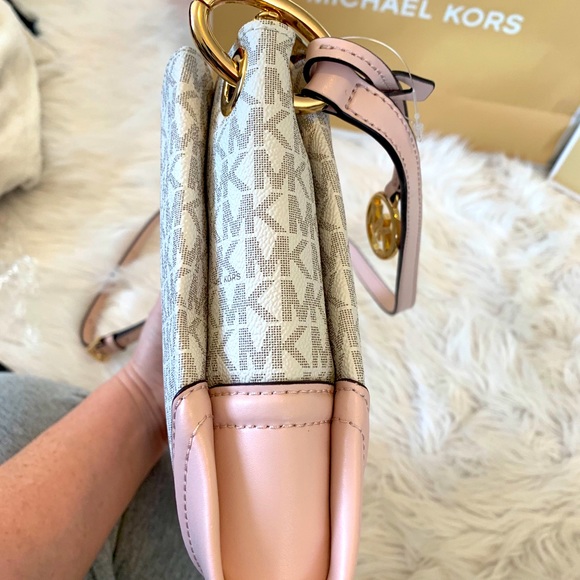 NWT Michael Kors Pink Monogram Crossbody - Picture 6 of 10